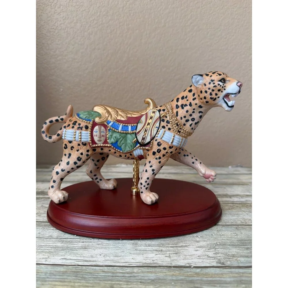 Lenox Carousel Leopard 2004 Porcelain Figurine w/ Wood Base in Box - Picture 6 of 16